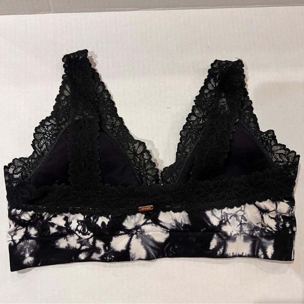 Victoria Secret PINK BRALETTE SZ M BLACK WHITE TIE DYE Racerback - Picture 3 of 5